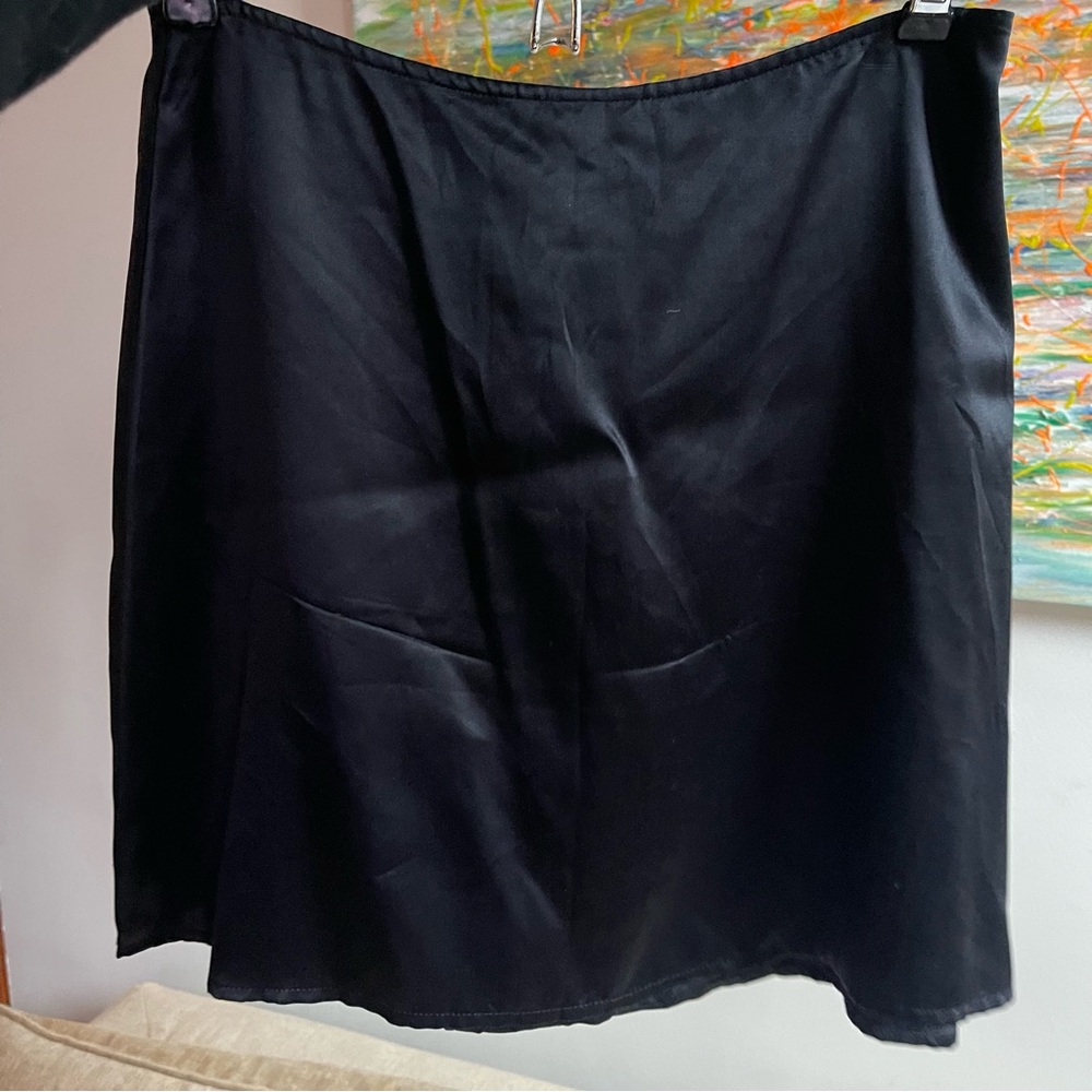 Reformation 100% Silk Black Mini Skirt Size 0